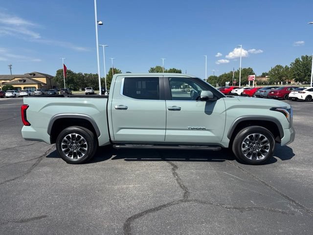 Used 2024 Toyota Tundra Limited AWD/4WD image 6
