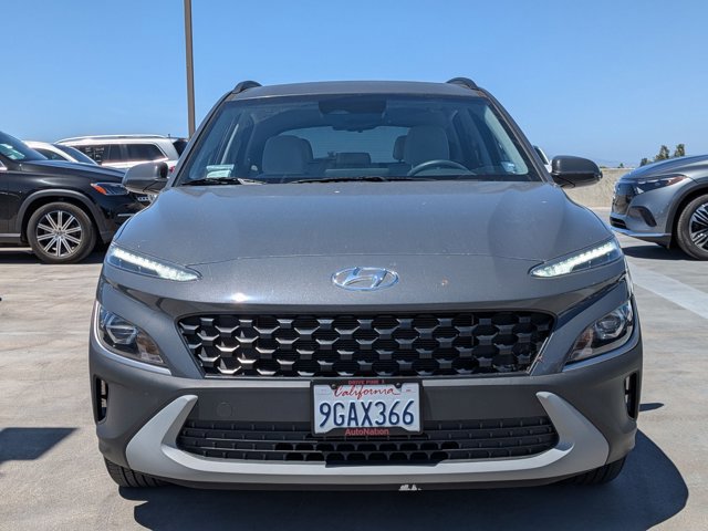 Used 2023 Hyundai Kona SEL w/ Convenience Package FWD image 2