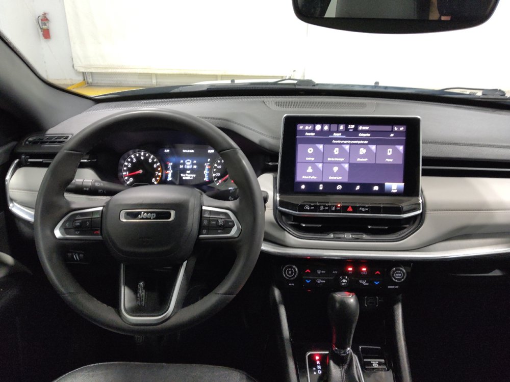 Used 2023 Jeep Compass Limited AWD/4WD image 22