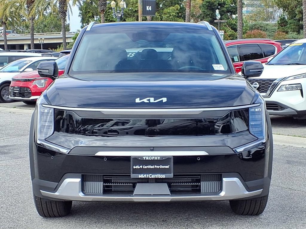 Used 2026 Kia EV9 Wind AWD/4WD image 8