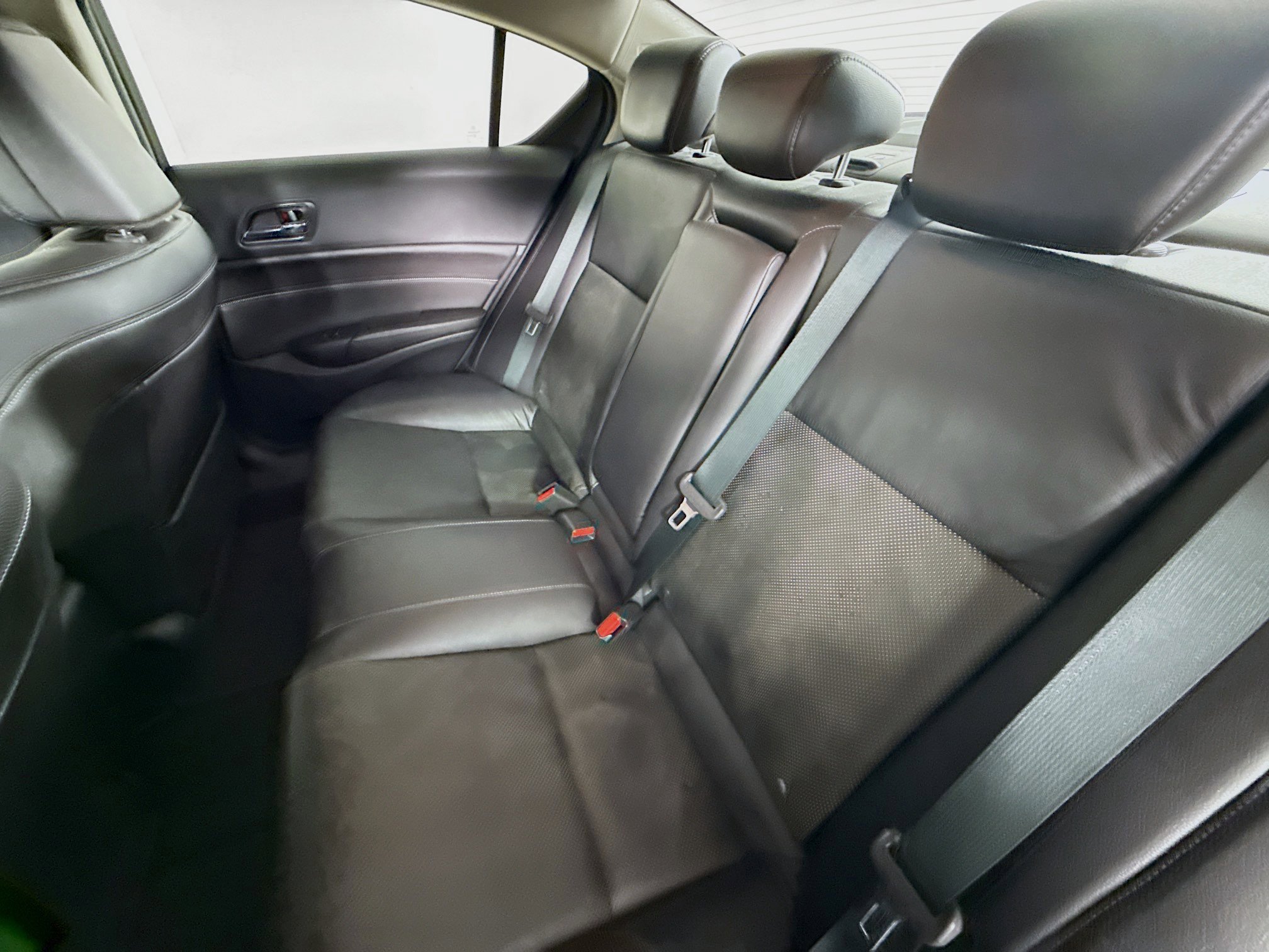 Used 2014 Acura ILX w/ Premium Package image 28