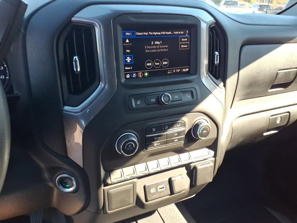 Used 2025 Chevrolet Silverado 1500 Custom image 19