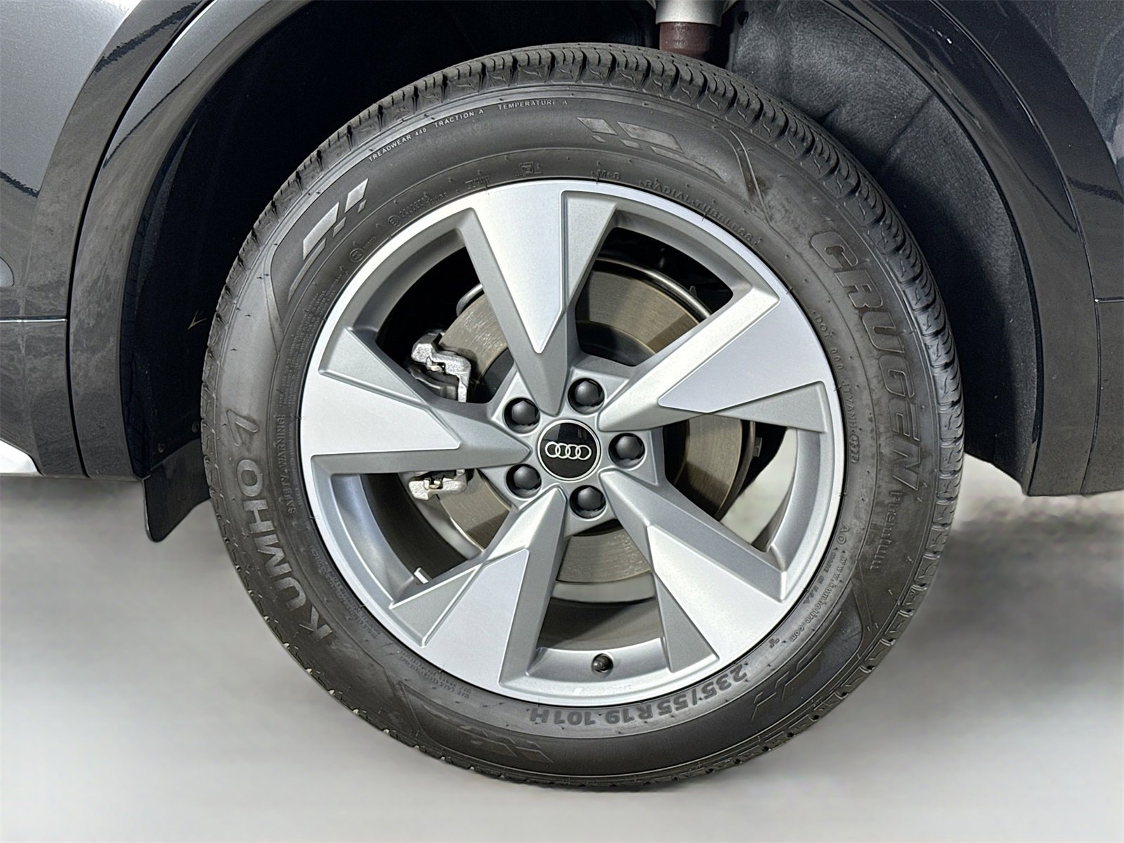 Certified 2024 Audi Q5 2.0T Premium w/ Convenience Package image 31