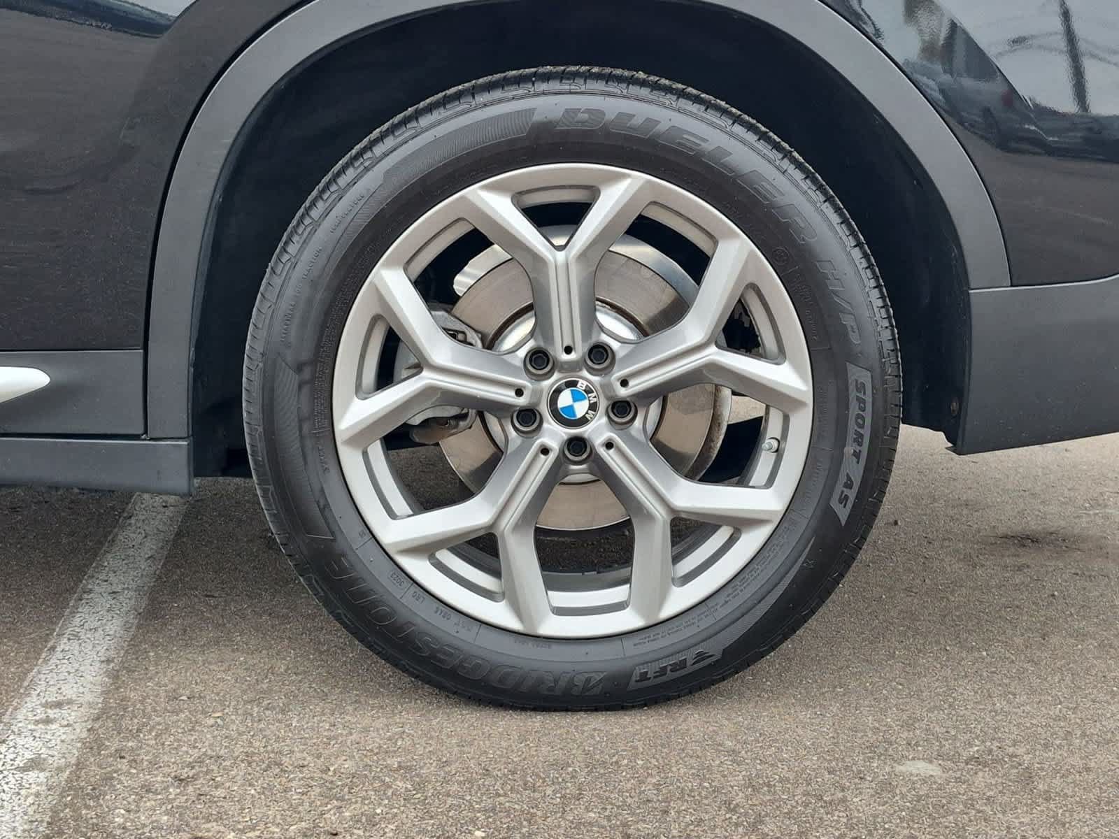 Used 2021 BMW X4 xDrive30i w/ Premium Package AWD/4WD image 13