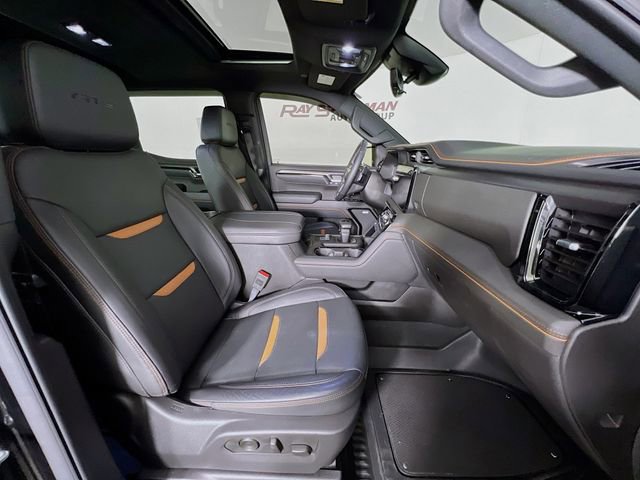Used 2025 GMC Sierra 1500 AT4 w/ AT4 Premium Package AWD/4WD image 43