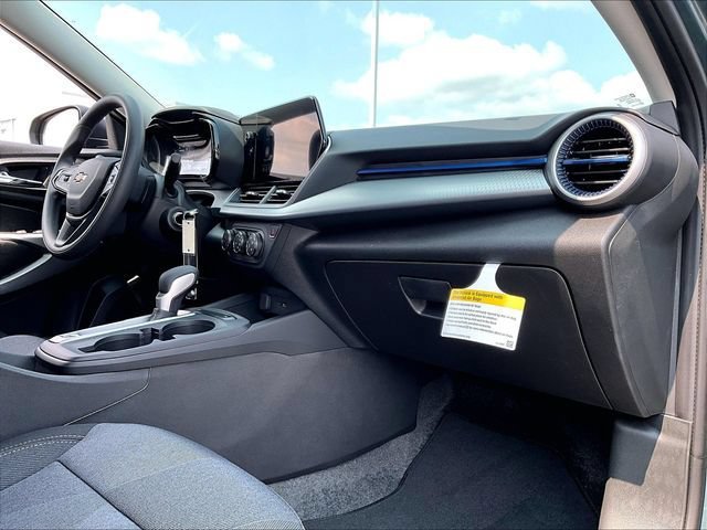 New 2026 Chevrolet Trax LS FWD image 9