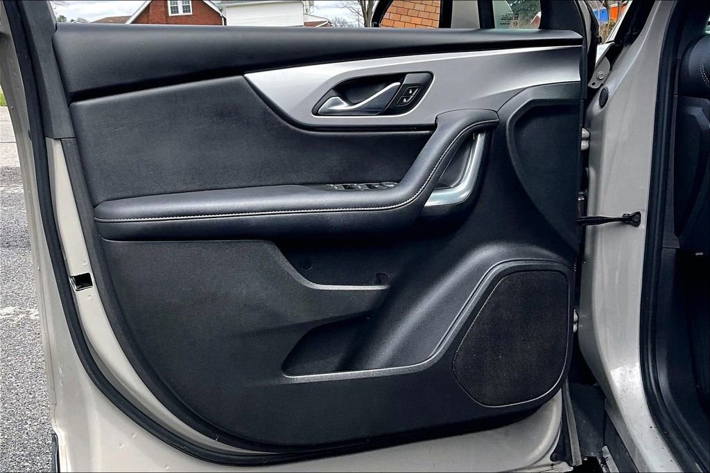 Used 2021 Chevrolet Blazer LT w/ LPO, Black Accent Package image 21