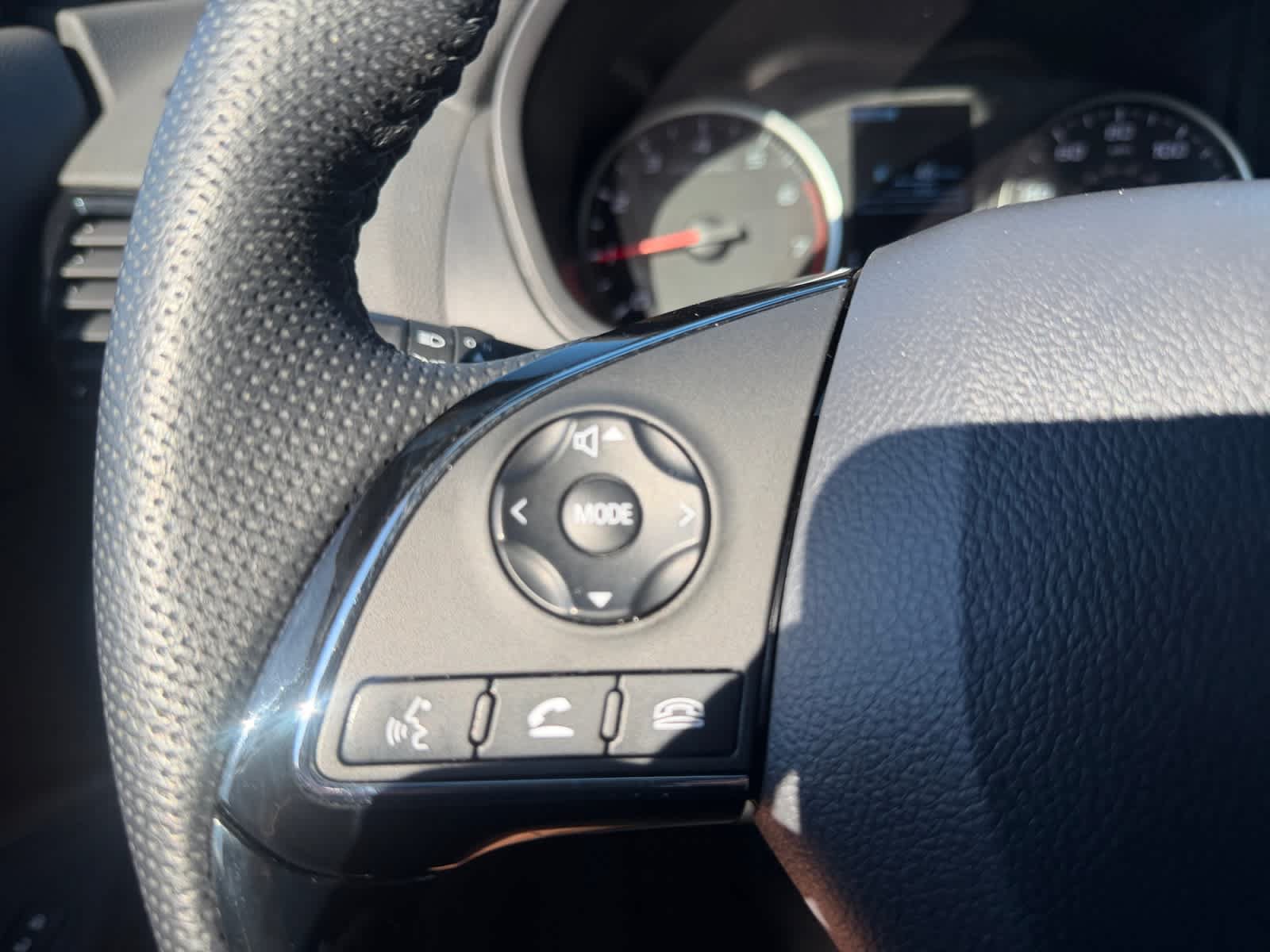 Used 2025 Mitsubishi Eclipse Cross AWD image 27