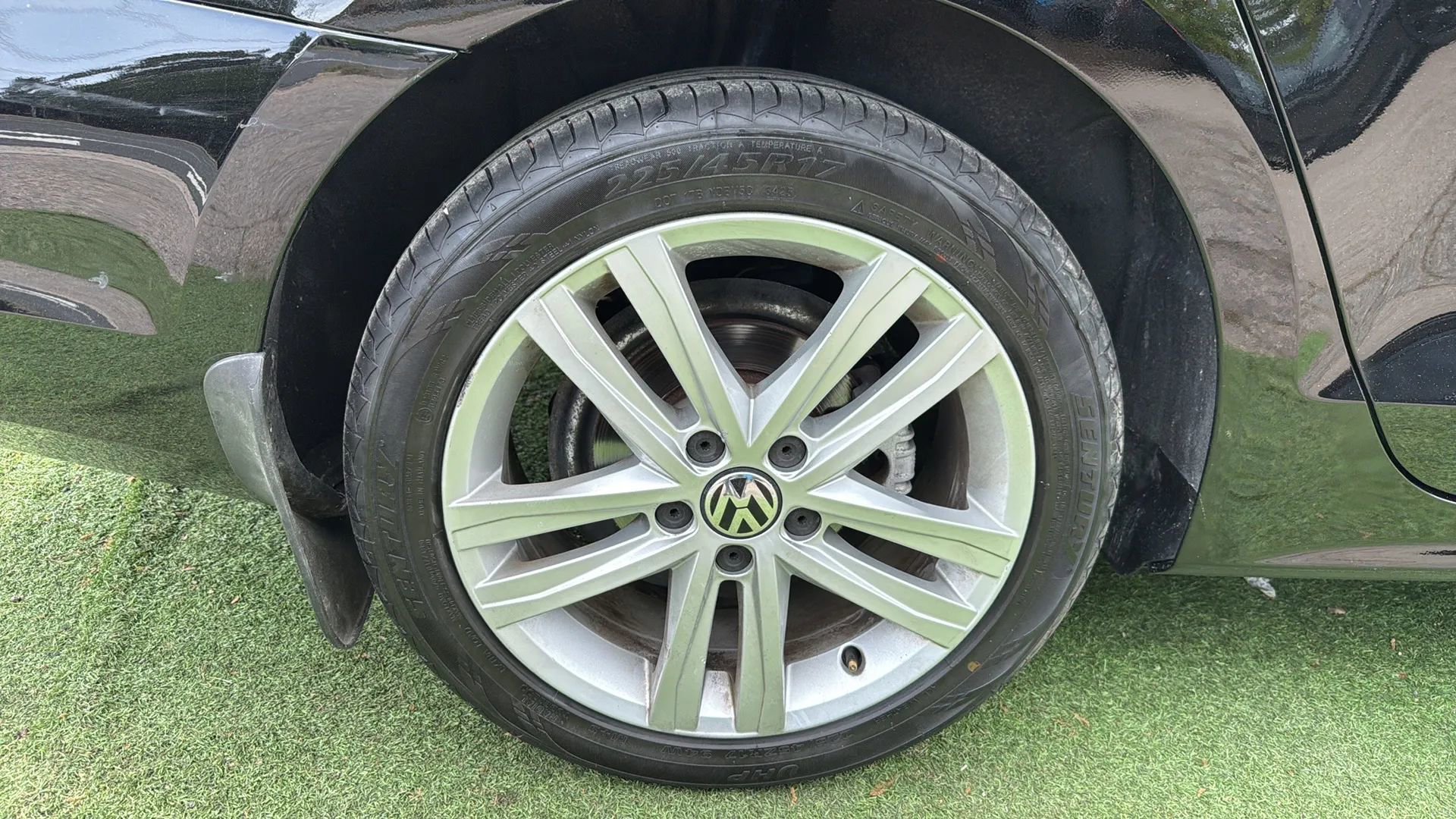 Used 2015 Volkswagen Jetta SEL image 44