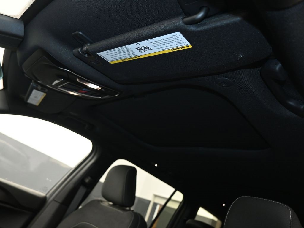 New 2025 Jeep Grand Cherokee L Laredo w/ Luxury Tech Group I image 14