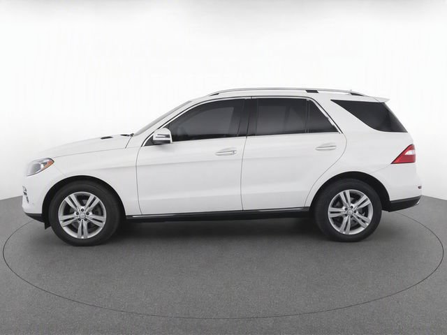 Used 2016 Mercedes-Benz GL 450 4MATIC image 4