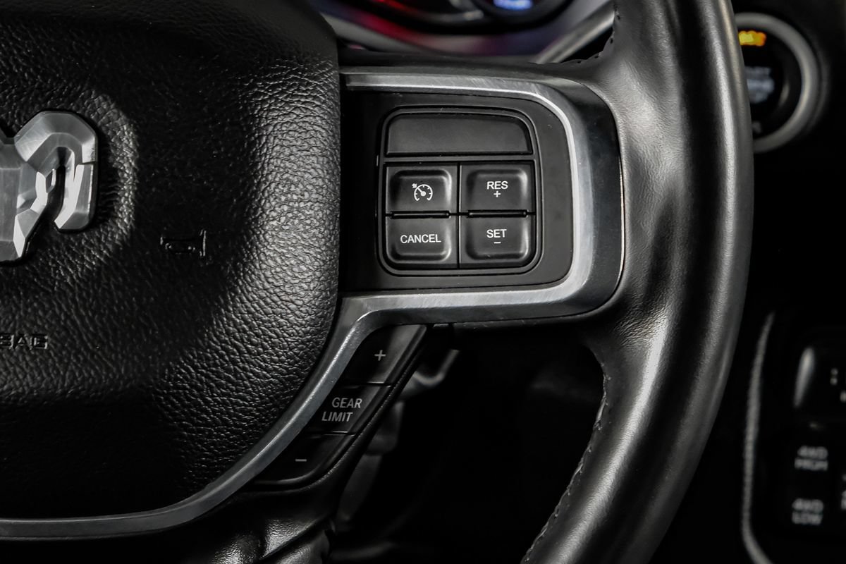 Used 2022 RAM 2500 Laramie w/ Night Edition AWD/4WD image 18