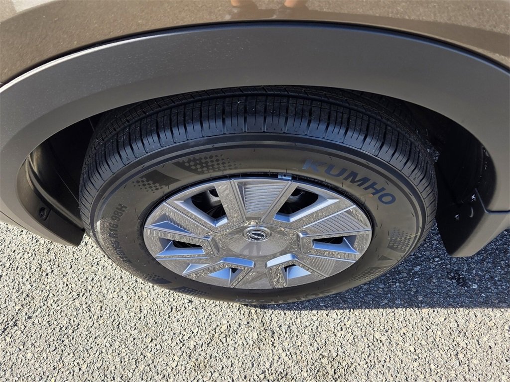 New 2026 Nissan Kicks S image 17