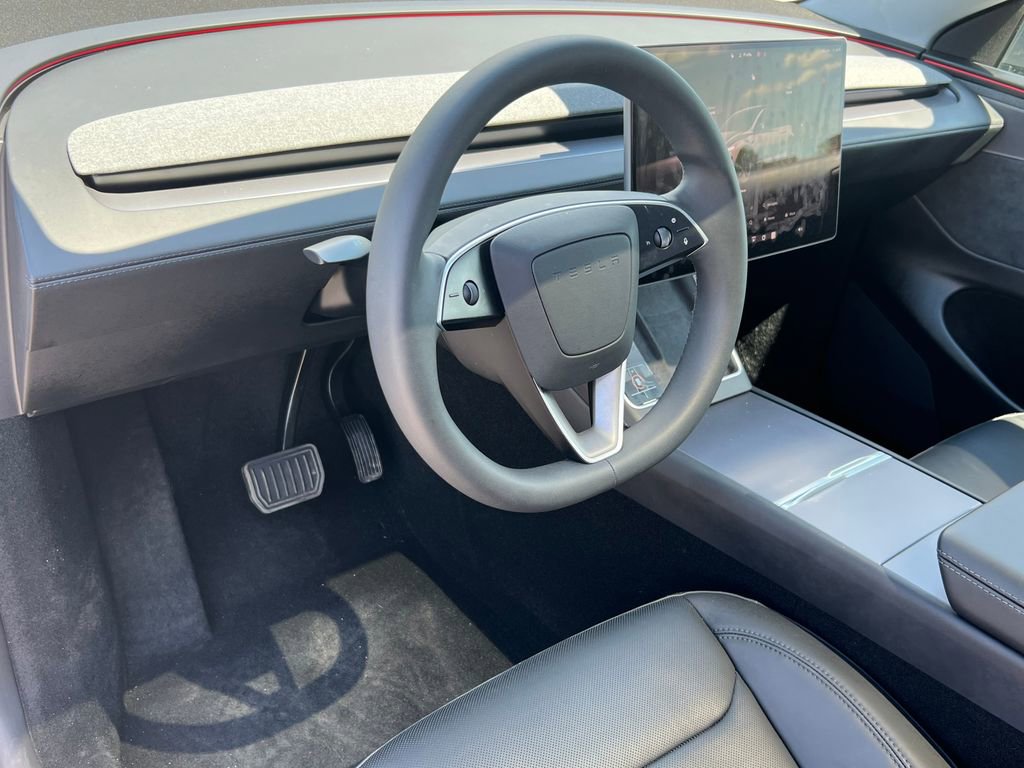 Used 2026 Tesla Model Y Long Range image 17