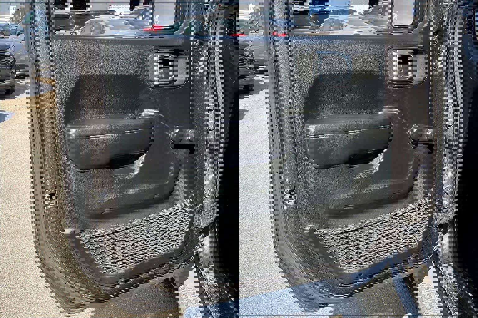 Used 2019 Jeep Wrangler Unlimited Sport image 39