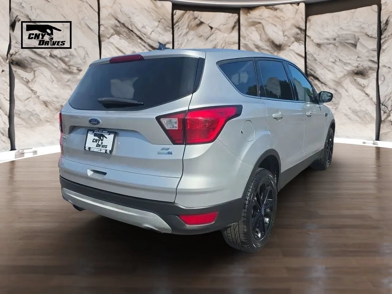 Used 2019 Ford Escape SE AWD/4WD image 5
