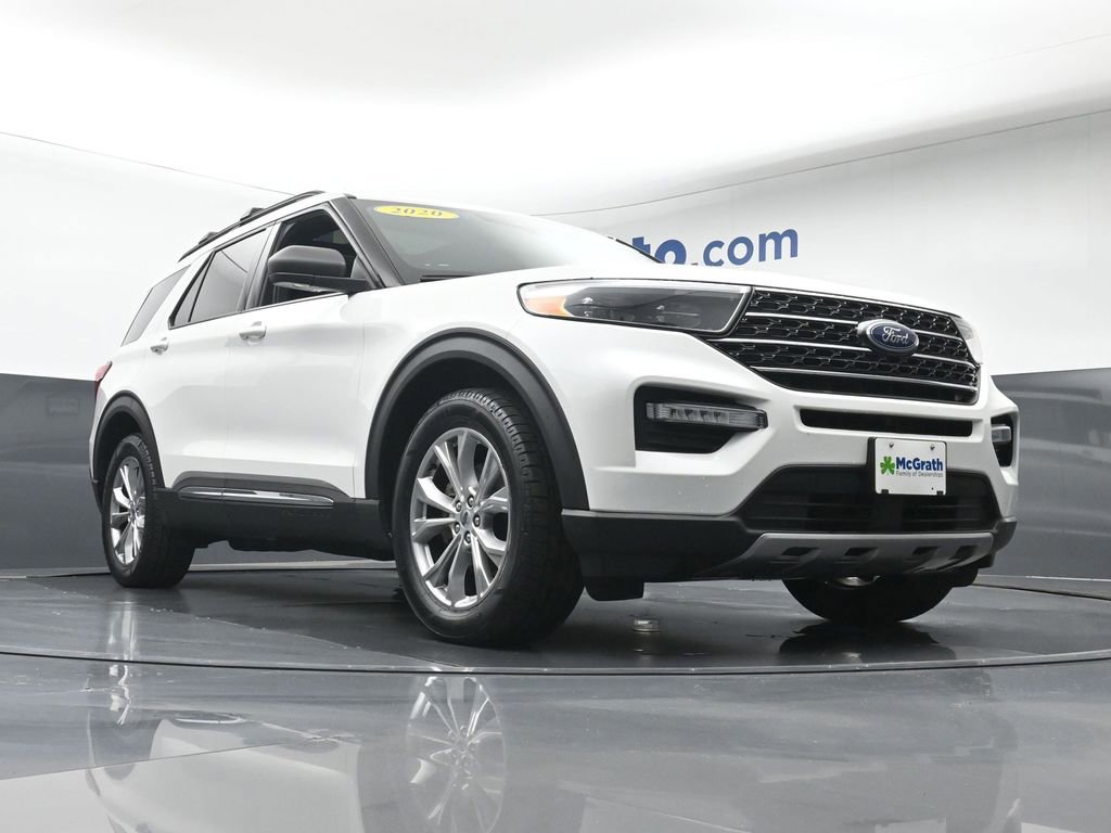 Used 2020 Ford Explorer XLT w/ Equipment Group 202A image 28
