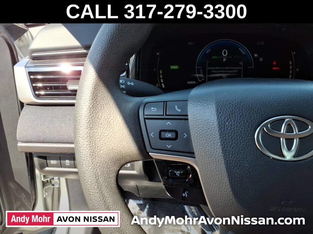 Used 2025 Toyota Camry LE FWD image 26