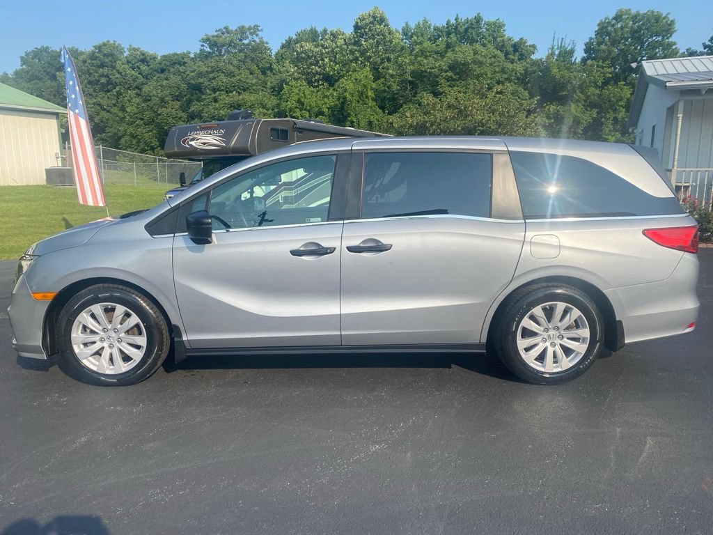 Used 2018 Honda Odyssey LX image 7