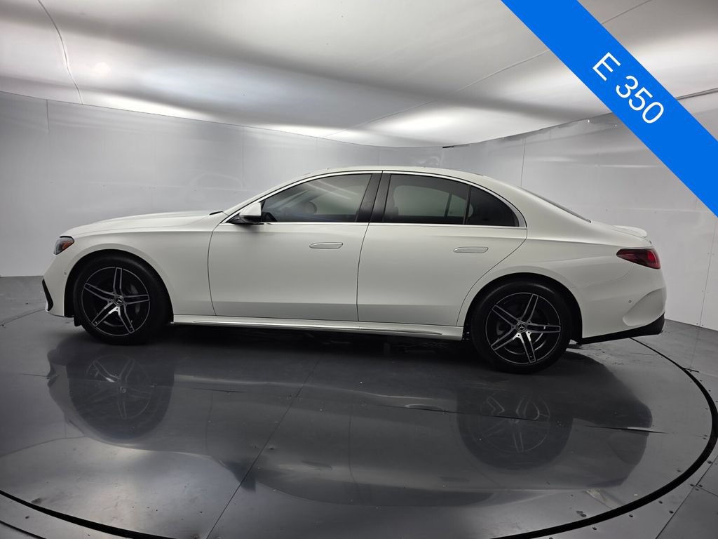 Used 2025 Mercedes-Benz E 350 Sedan image 7