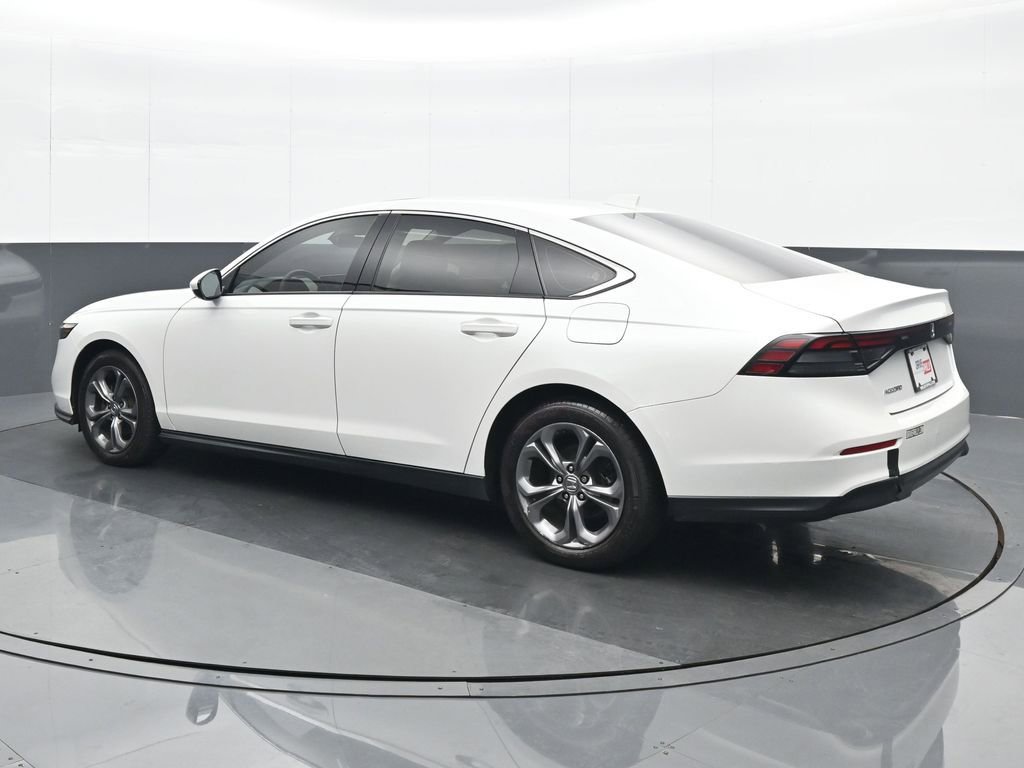 Used 2024 Honda Accord EX image 4