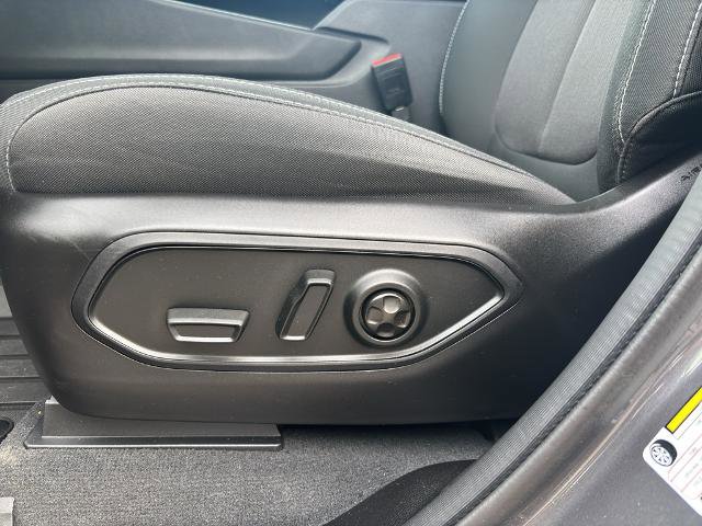 Used 2024 Jeep Grand Cherokee L Laredo image 14