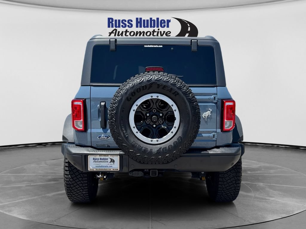 Used 2023 Ford Bronco Black Diamond w/ Sasquatch Package AWD/4WD image 4