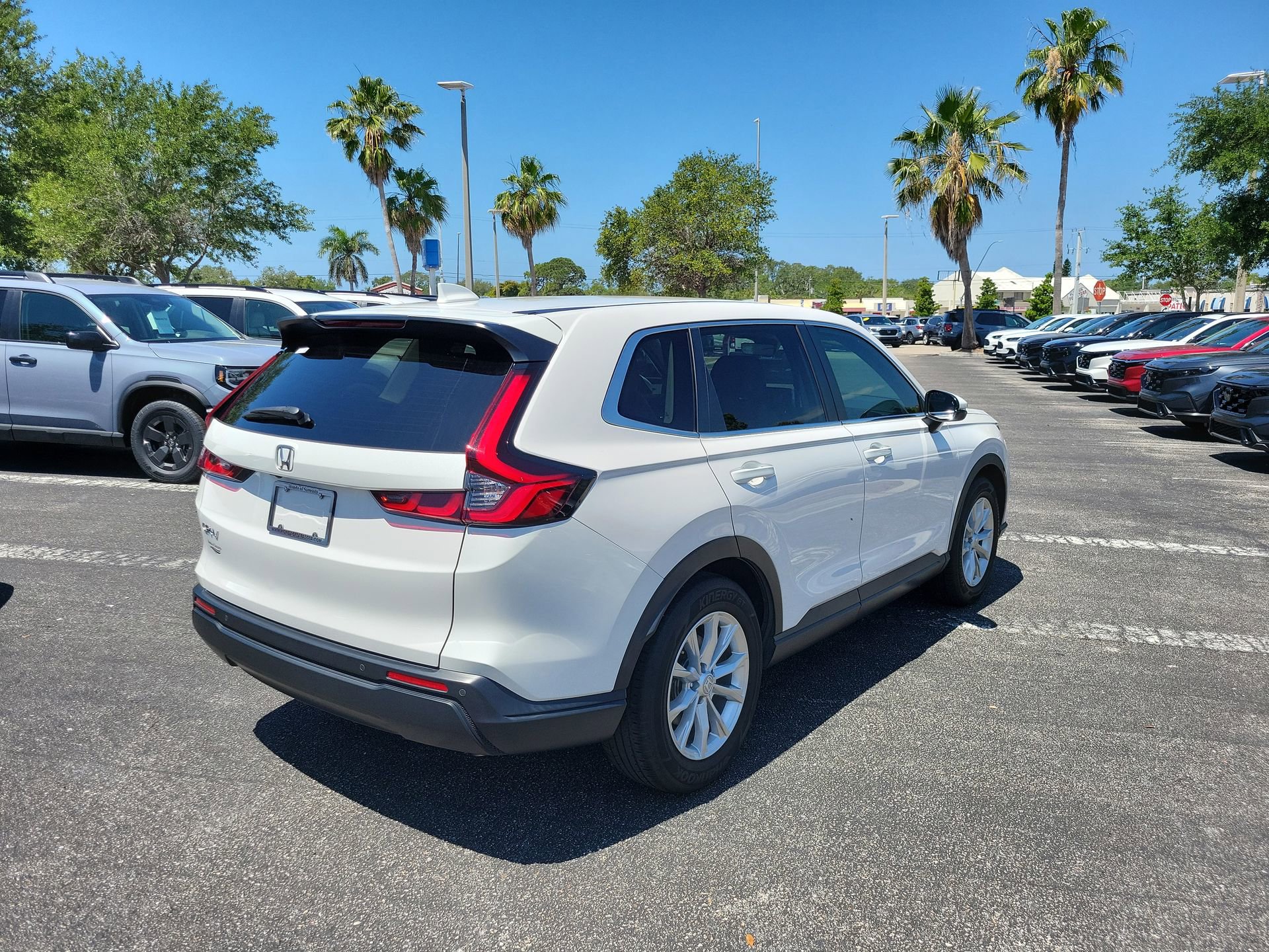 Used 2024 Honda CR-V EX-L image 6