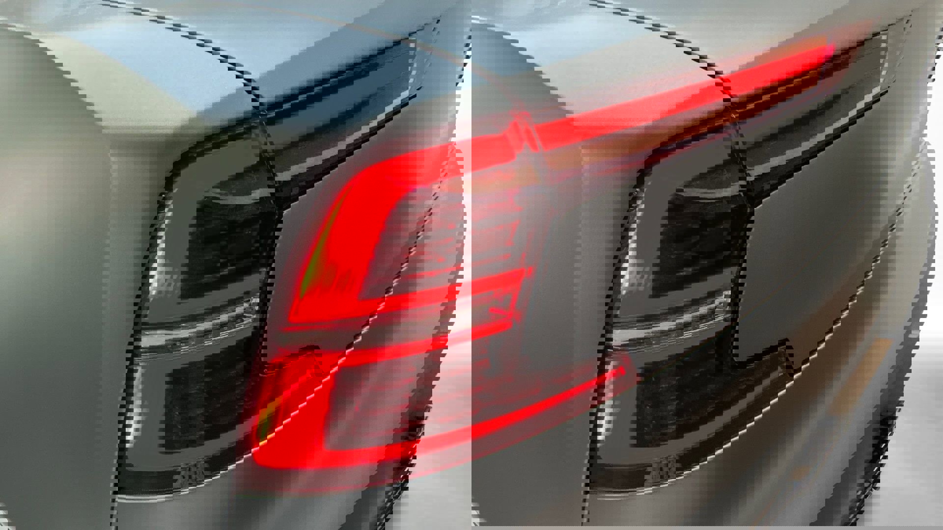 Used 2021 Polestar Polestar 1 image 23