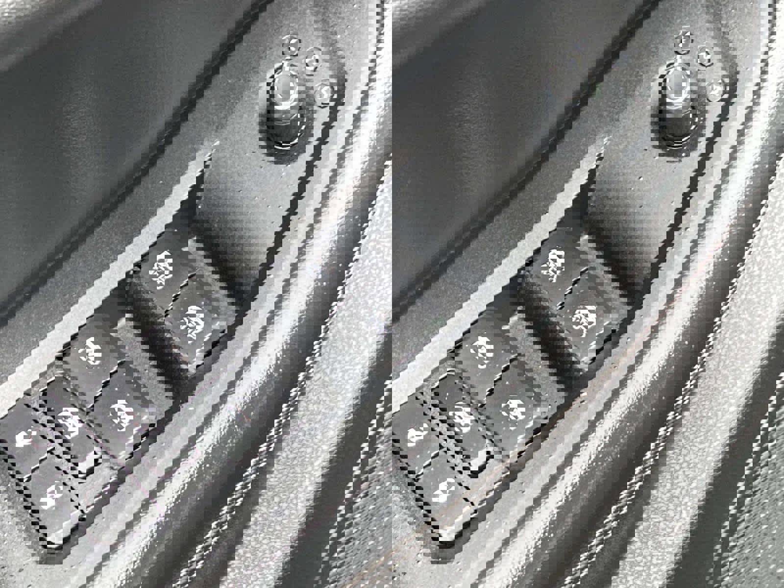 Certified 2023 Jeep Grand Cherokee Laredo image 25