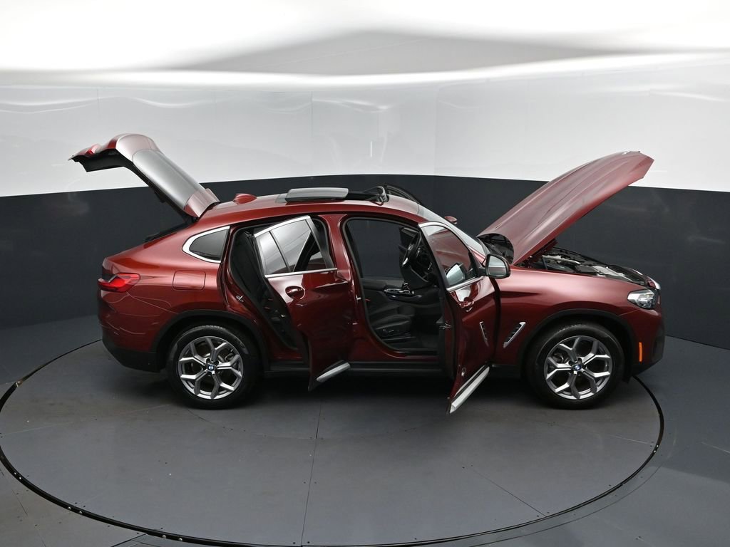 Certified 2025 BMW X4 xDrive30i AWD/4WD image 50