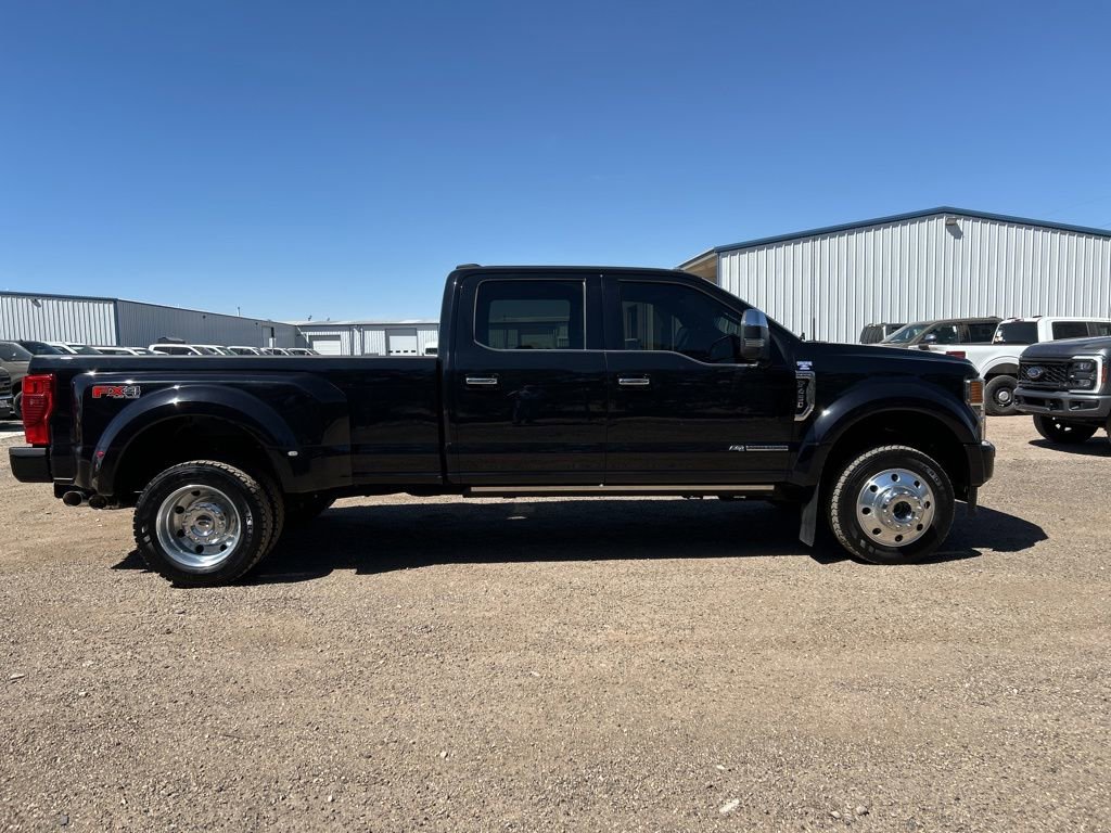 Used 2022 Ford F450 Platinum w/ FX4 Off-Road Package image 9