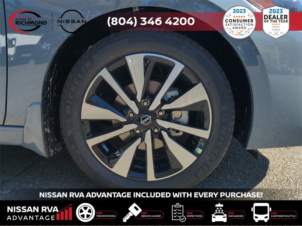 New 2025 Nissan Sentra SV w/ SV Premium Package image 12