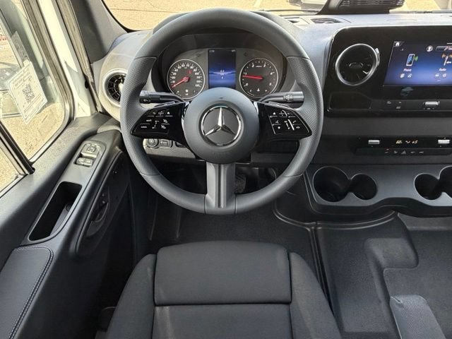 New 2026 Mercedes-Benz Sprinter 2500 image 14