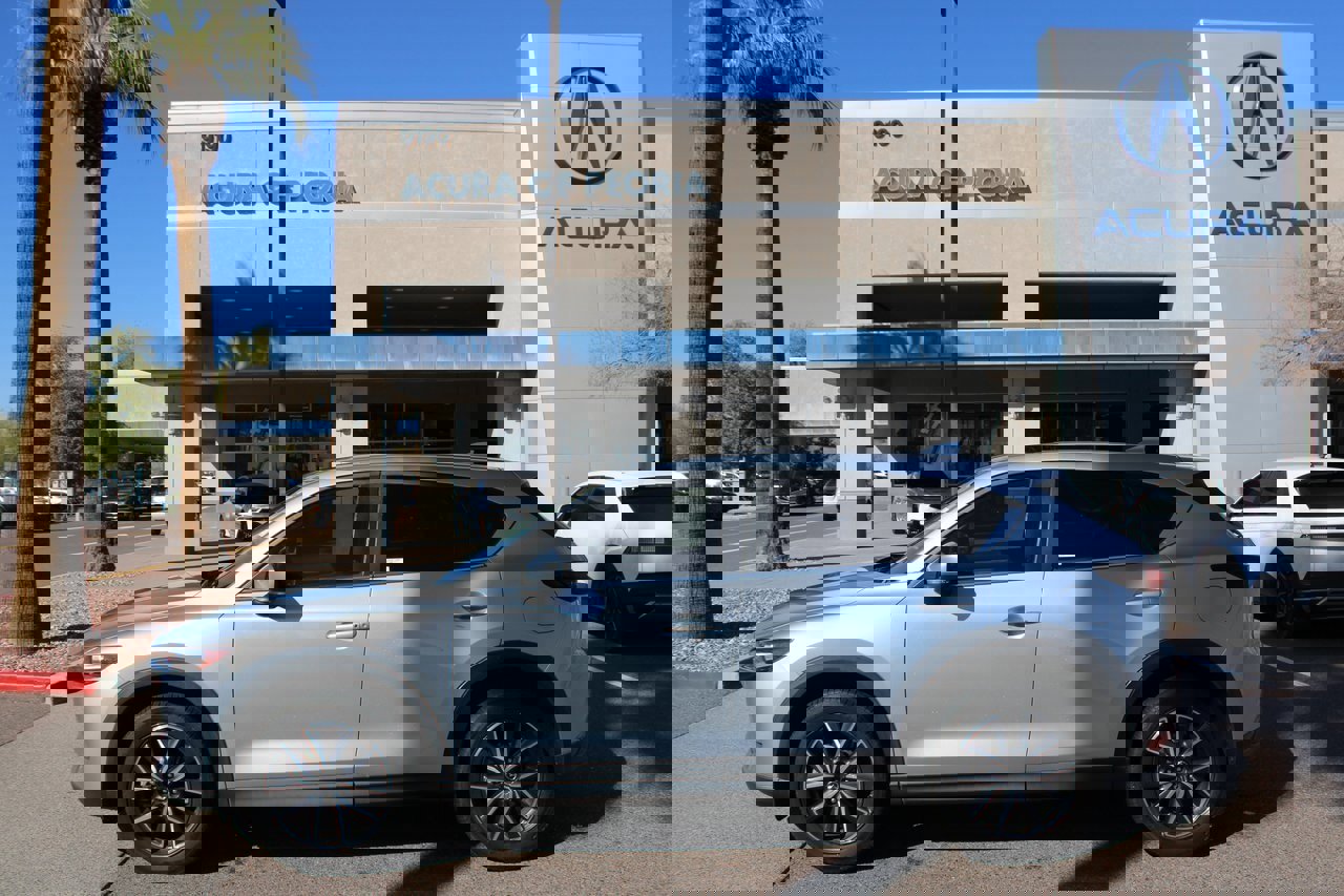 Used 2018 MAZDA CX-5 Touring w/ Preferred Equipment Package image 2