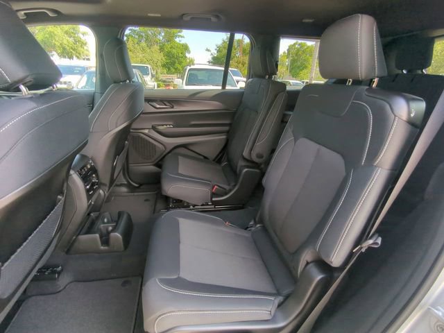 New 2026 Jeep Grand Cherokee L Laredo AWD/4WD image 17