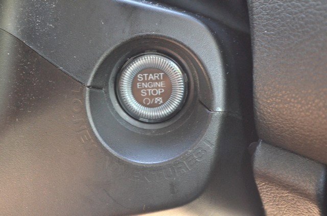 Used 2023 Jeep Renegade Latitude image 27