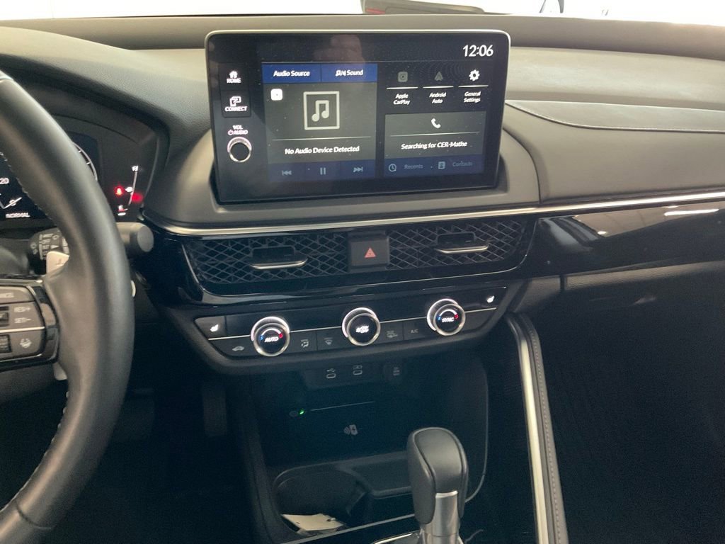 Certified 2025 Acura ADX AWD image 16