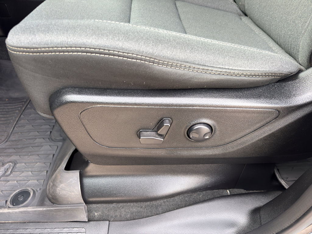 Used 2022 RAM 1500 Big Horn image 15