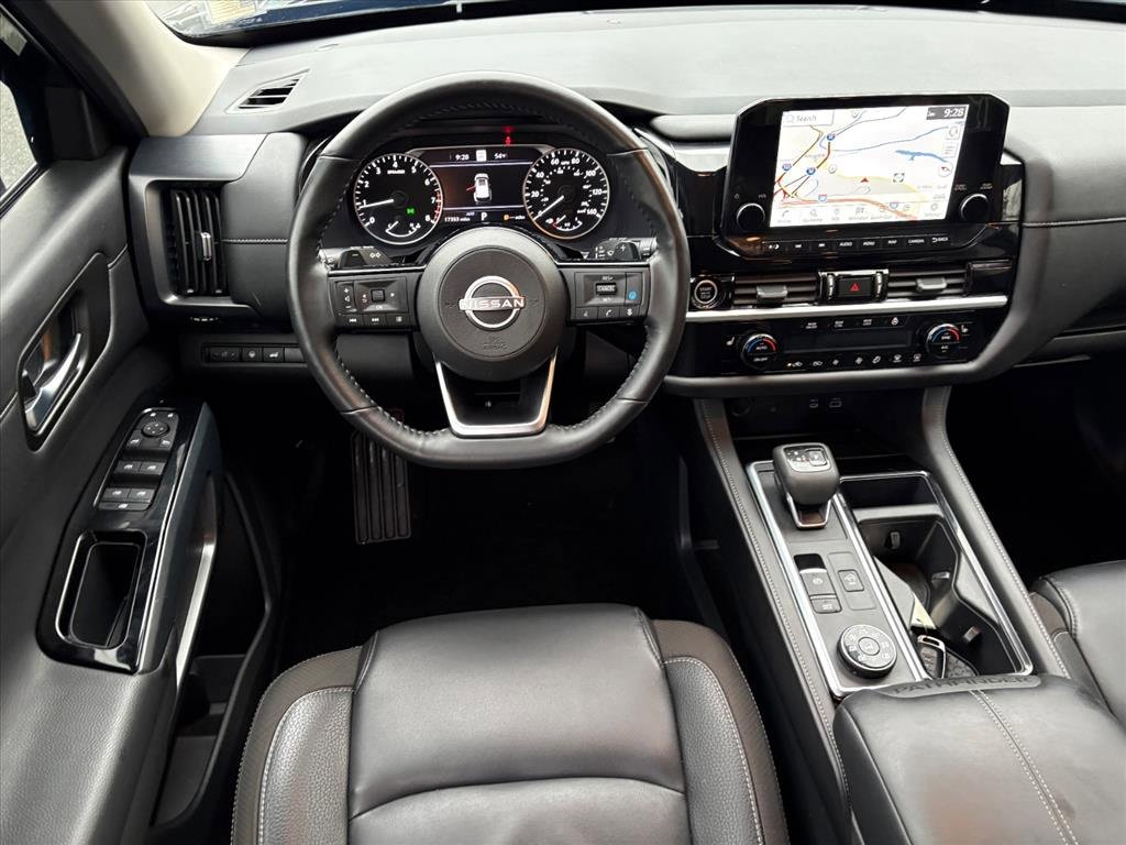 Certified 2024 Nissan Pathfinder SL image 22