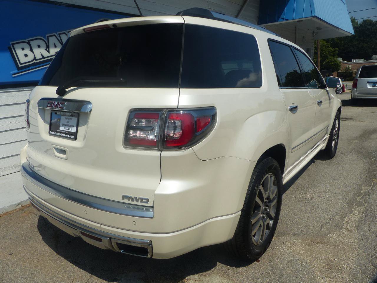 Used 2013 GMC Acadia Denali AWD/4WD image 5