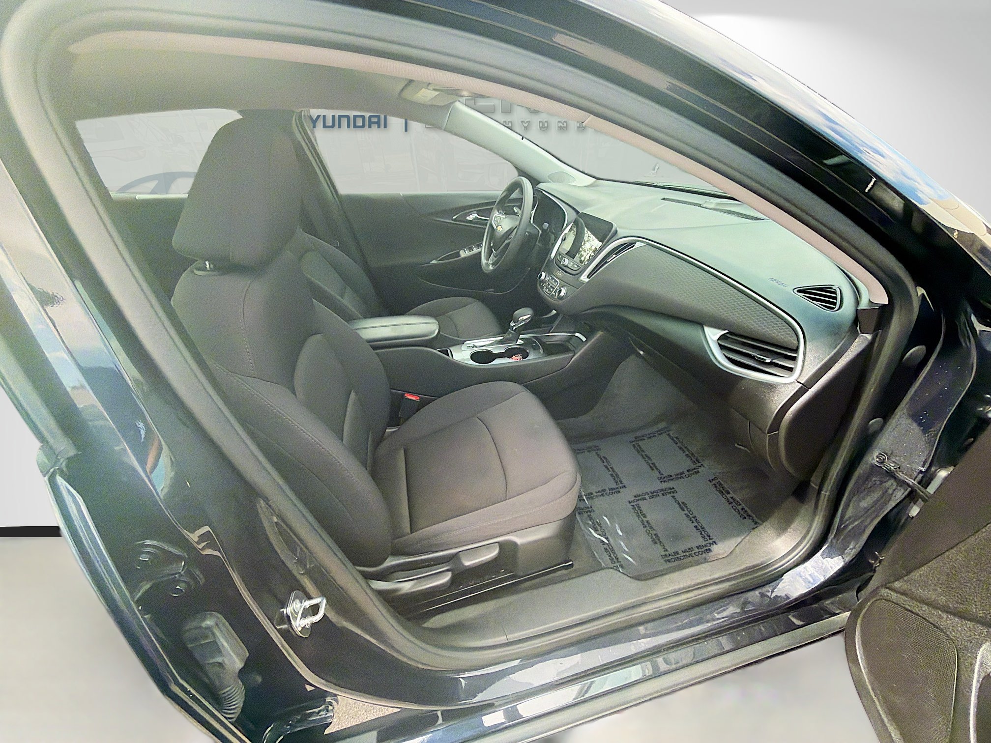 Used 2022 Chevrolet Malibu LT image 29