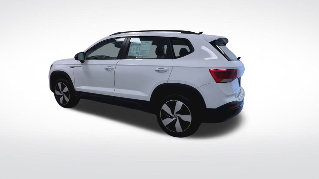Used 2024 Volkswagen Taos S image 6