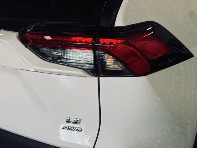 Used 2024 Toyota RAV4 LE image 6