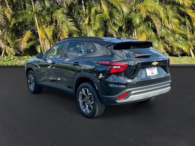 Used 2024 Chevrolet Trax LT image 7