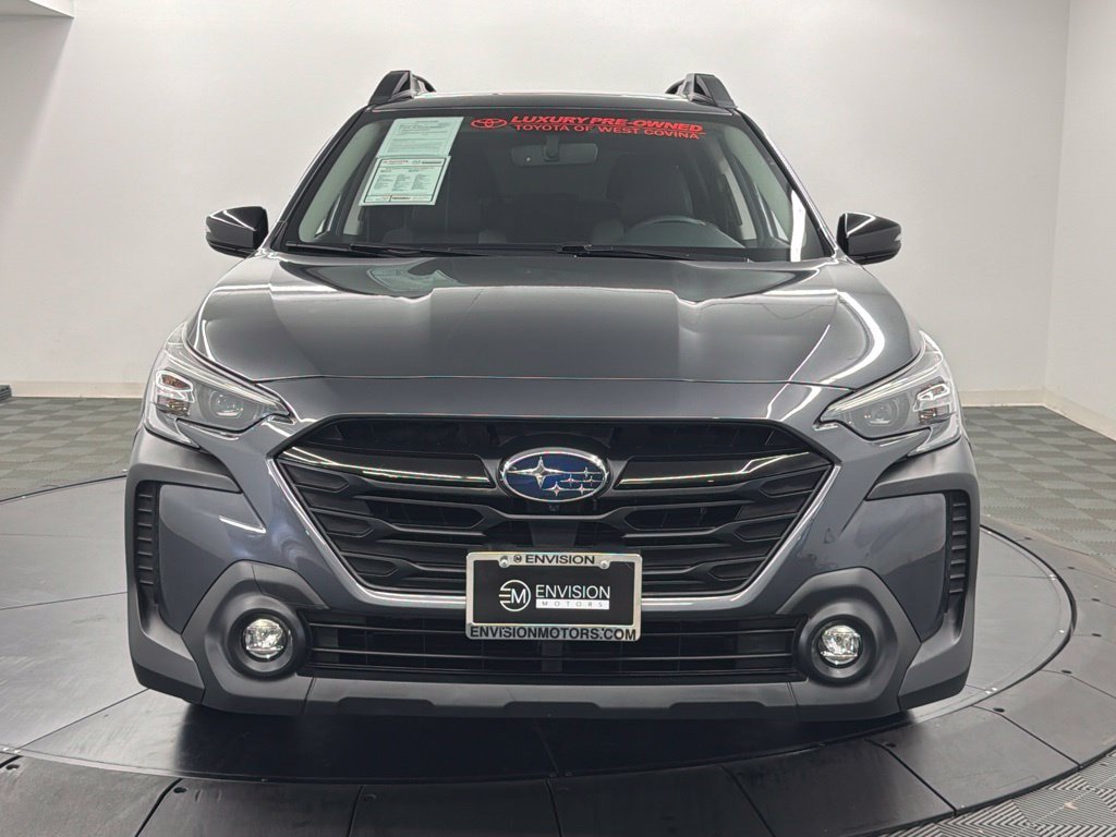 Used 2023 Subaru Outback Onyx Edition XT w/ Tech Package 2 AWD/4WD image 8