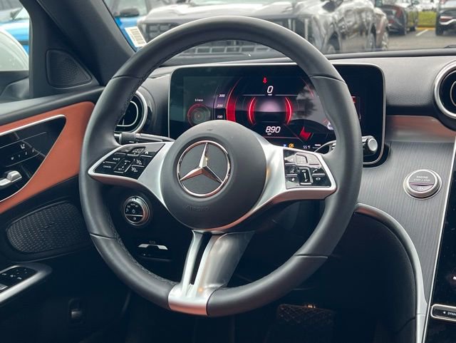 Used 2025 Mercedes-Benz C 300 4MATIC Sedan image 12