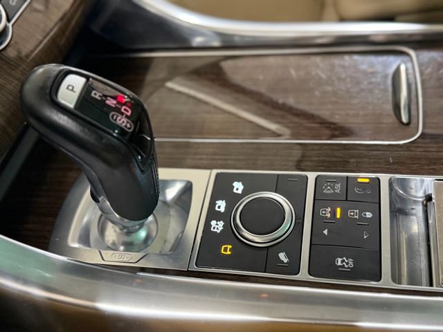 Used 2016 Land Rover Range Rover Sport SE image 34