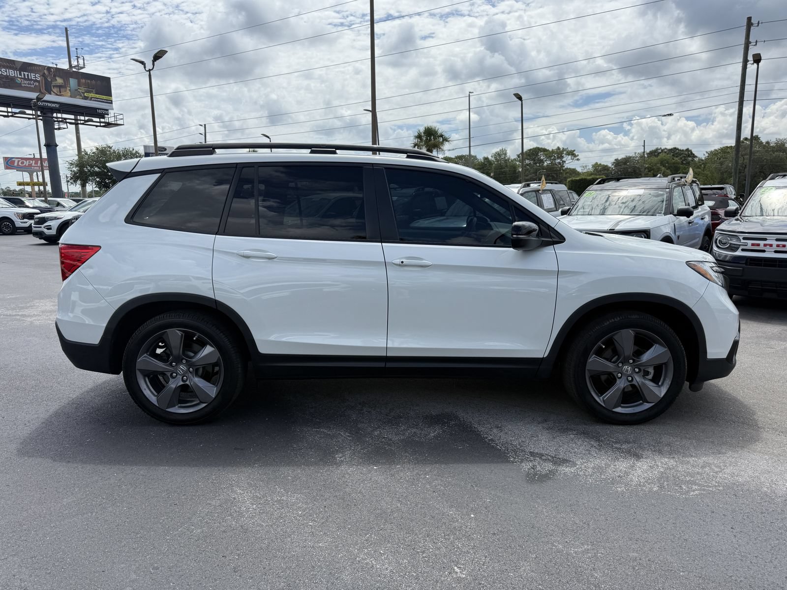 Used 2020 Honda Passport Touring image 3