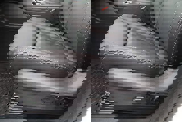 Certified 2025 Subaru Outback Limited w/ Popular Package #2 image 12